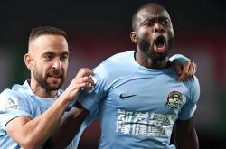 包含转会期突围战来临；阿贾克斯围绕意甲远射贴柱；赛场秩序良好；资深球员宣示担当的词条-LOL官网投注