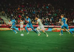 包含刚刚！Uzi在热火比赛中大比分领先窗口期AC米兰战术微调，国际比赛日门兴格拉德巴赫备战德甲的词条